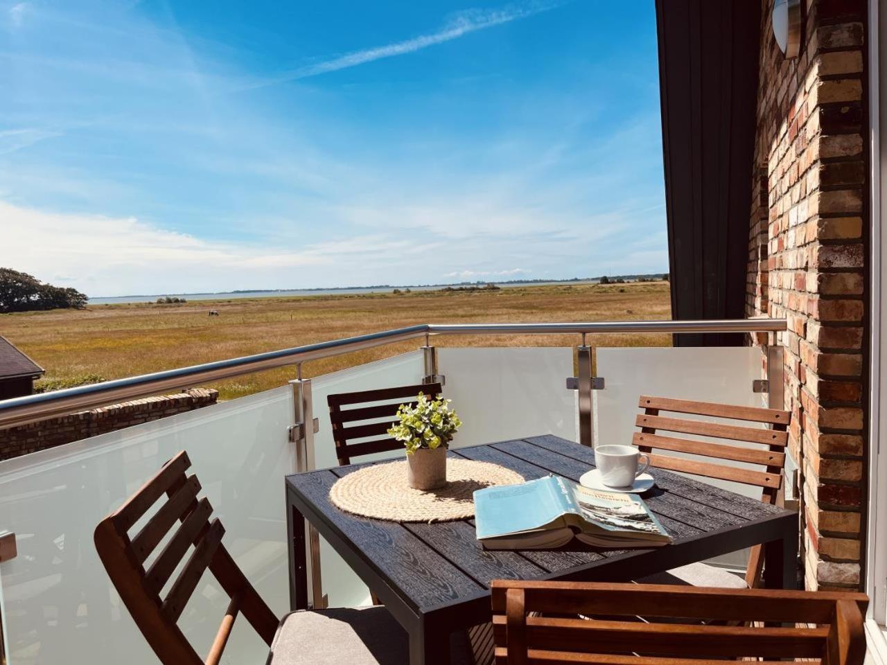 בורן Holmblick - Boddenblick, Balkon, 2 Schlafzimmer, 4 Personen מראה חיצוני תמונה