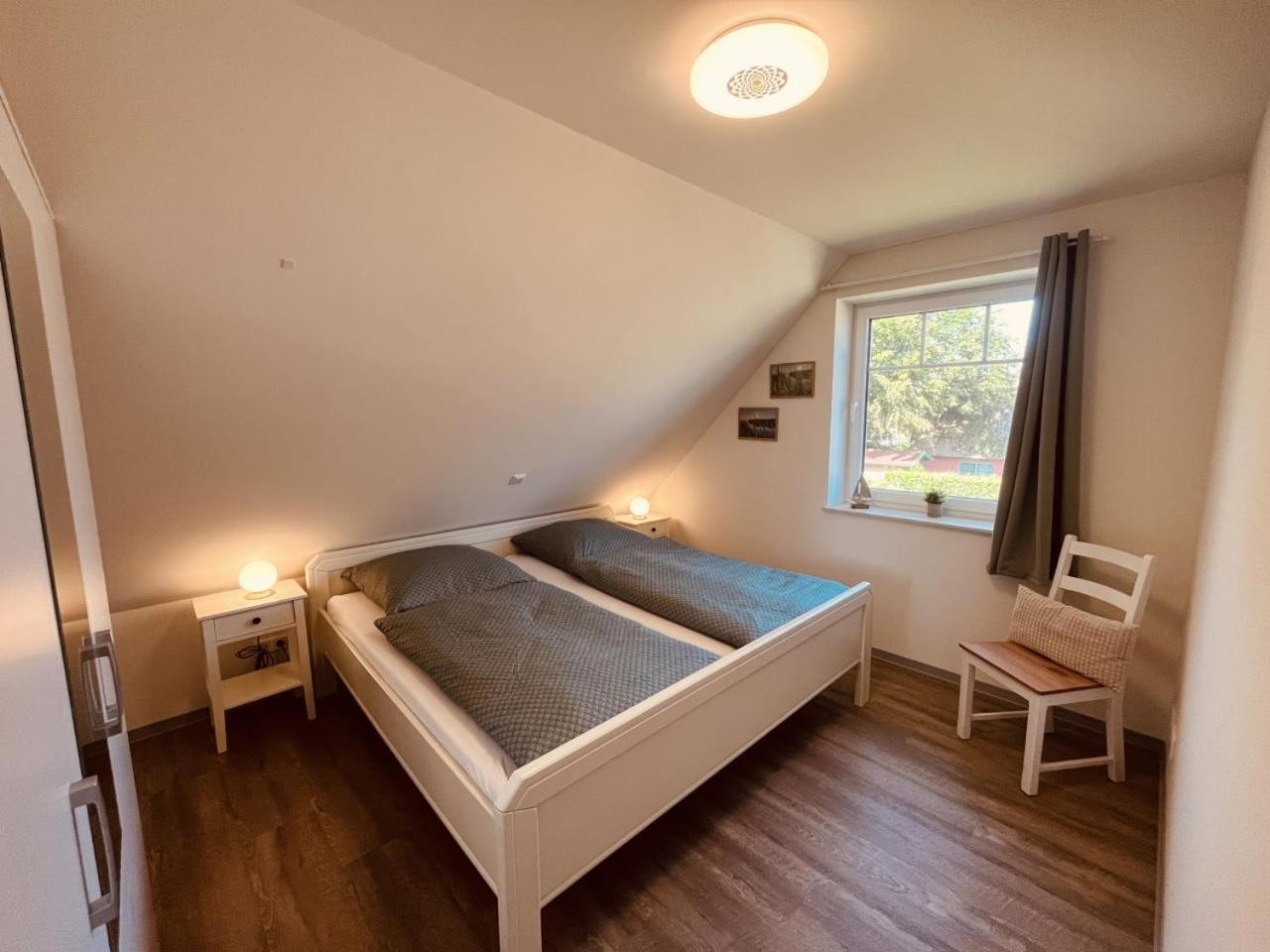 בורן Holmblick - Boddenblick, Balkon, 2 Schlafzimmer, 4 Personen מראה חיצוני תמונה