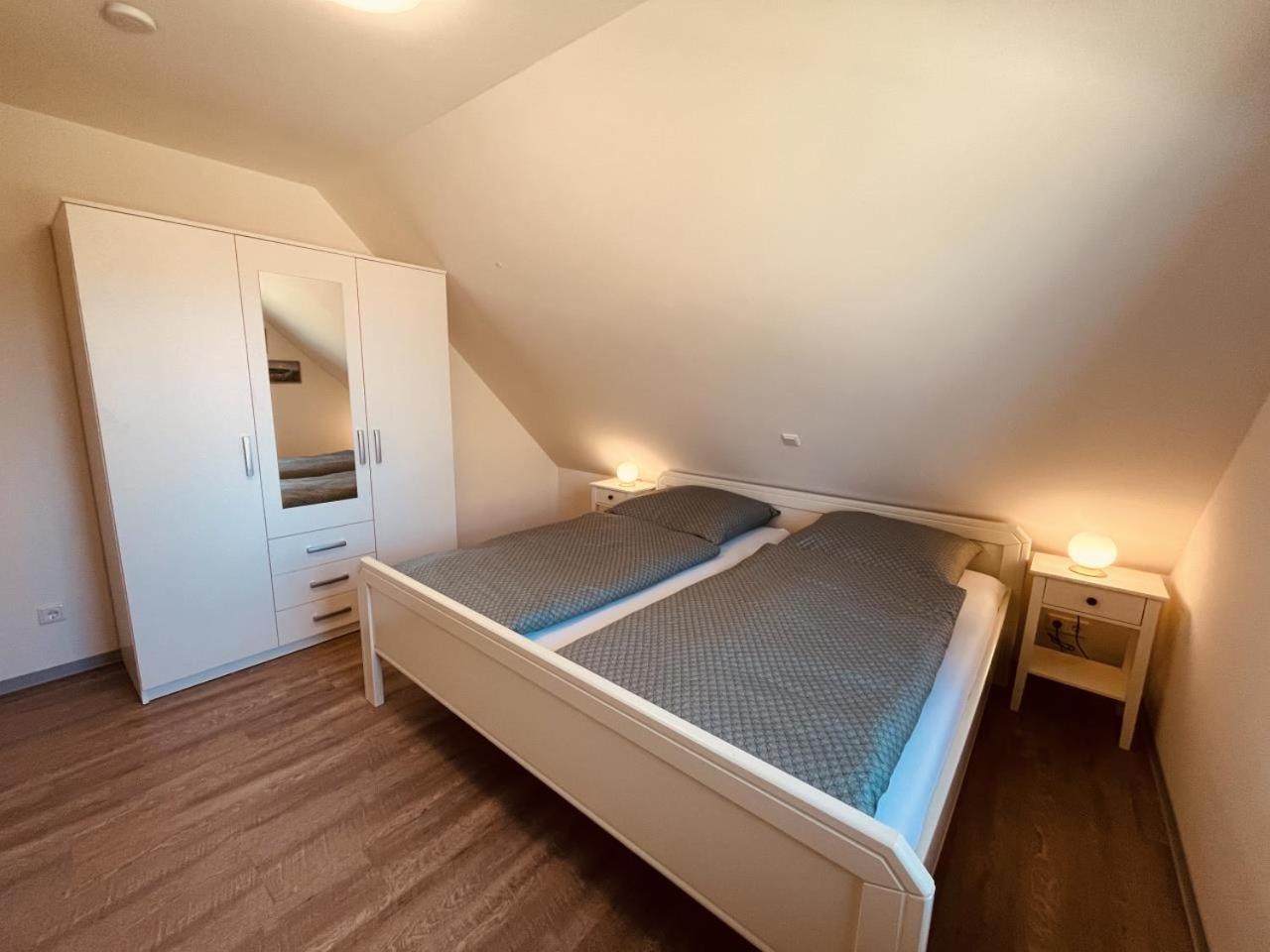 בורן Holmblick - Boddenblick, Balkon, 2 Schlafzimmer, 4 Personen מראה חיצוני תמונה